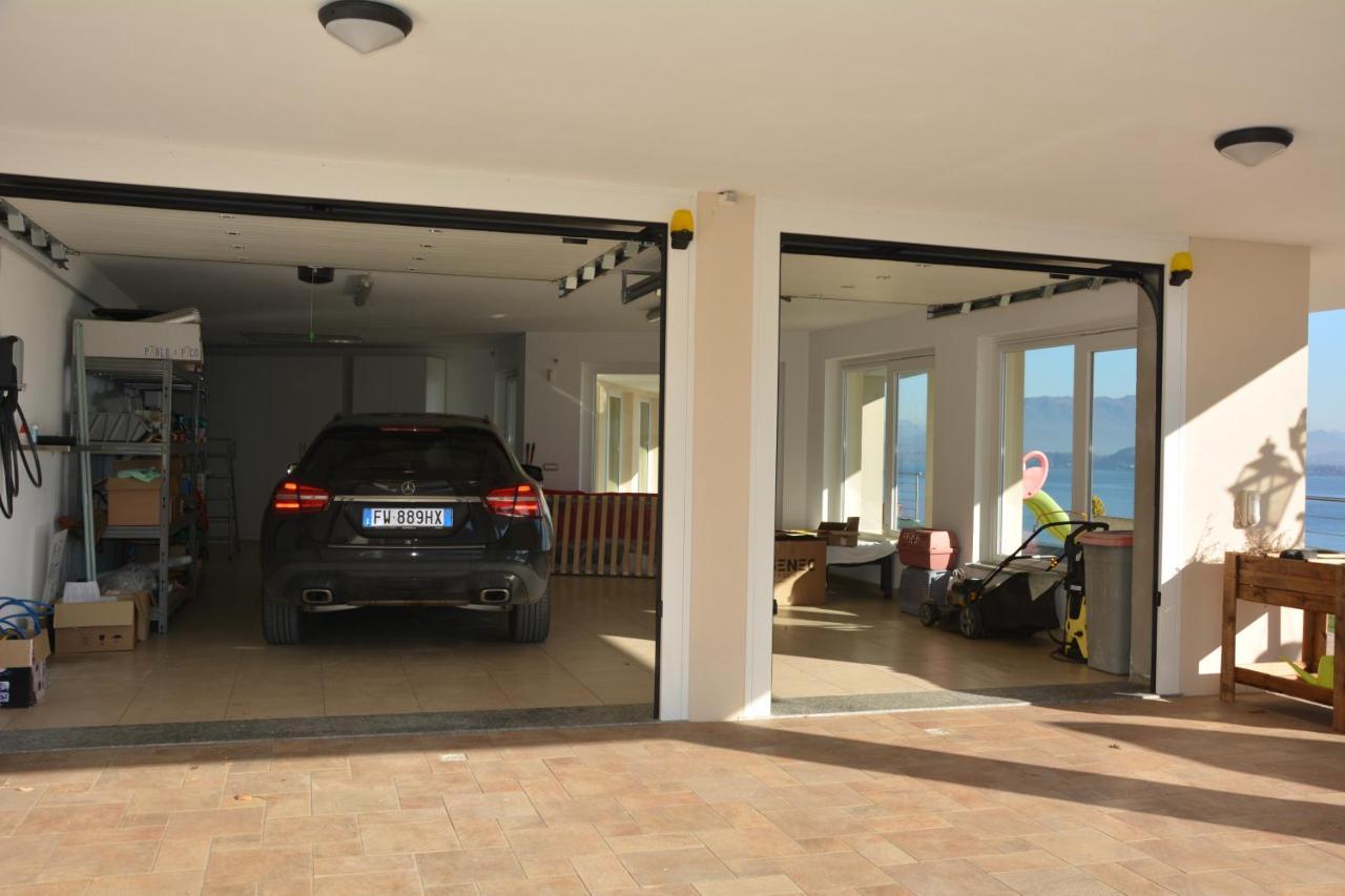 Il Girasole Apartment Мейна Екстериор снимка